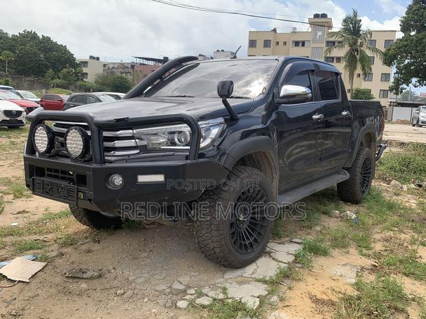 Toyota Hilux Revo Double Cab Deisel 2.8 RWD 2018 Black