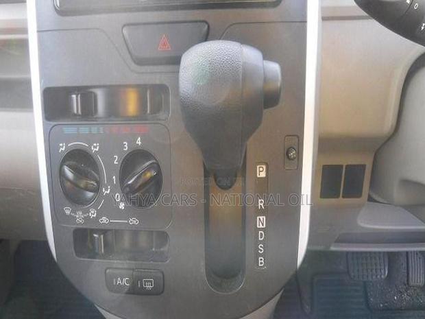 Daihatsu Tanto 660 FWD 2018 White