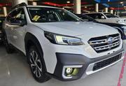 Subaru Outback Premium 2022 White for sale