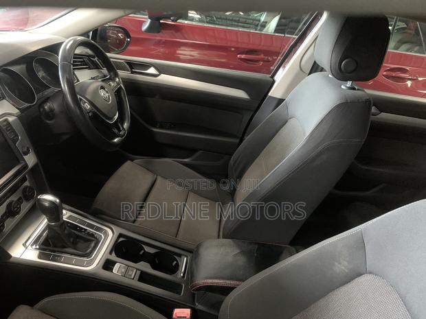 Volkswagen Passat 2.0T S 2018 Maroon