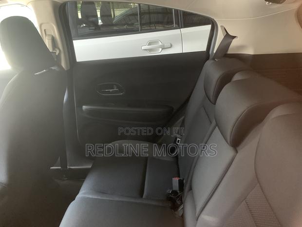 Honda Vezel 1.5 Hybrid 4WD 2018 Silver