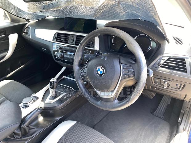 BMW 118i 2018 Blue