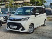 Toyota Tank 1.0 FWD 2019 Pearl for sale