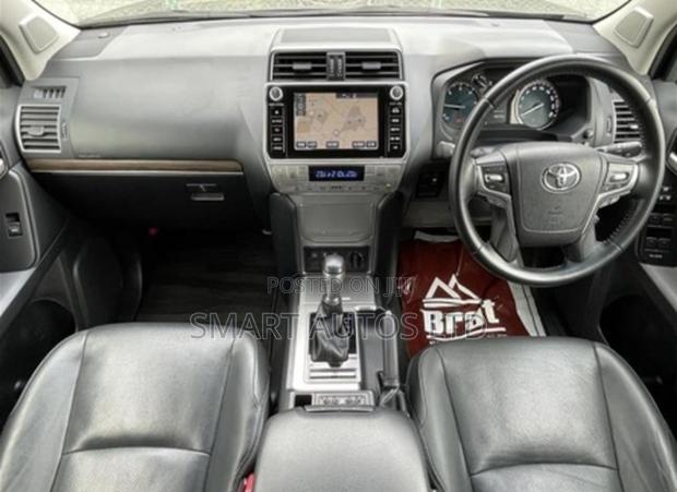 Toyota Land Cruiser Prado 2.8 2019 Brown