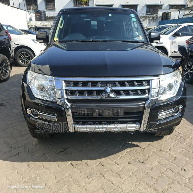 Mitsubishi Pajero 2018 Black