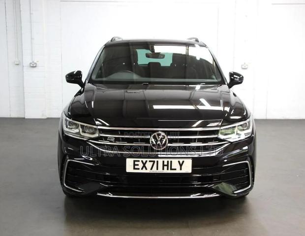 Volkswagen Tiguan 2019 Black