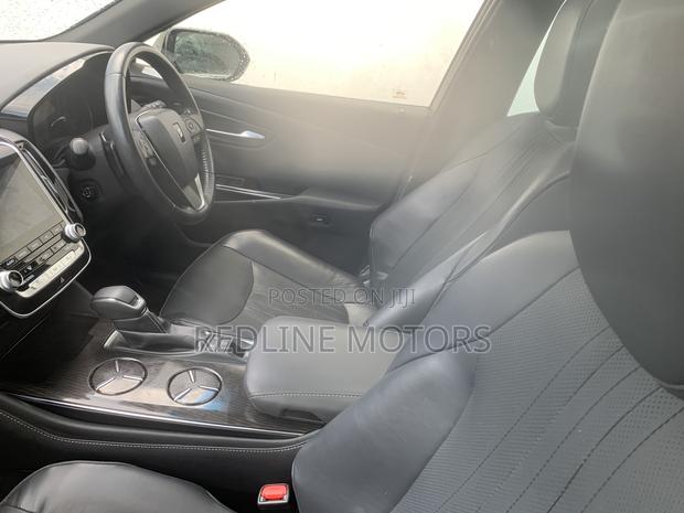 Toyota Crown 2019 Black