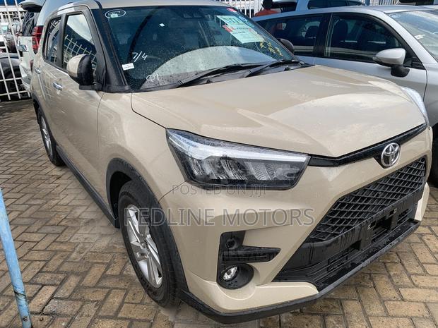 Toyota Raize 1.0 AWD 2019 Beige