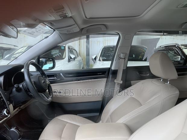 Subaru Outback 2.5i AWD 2018 Ivory