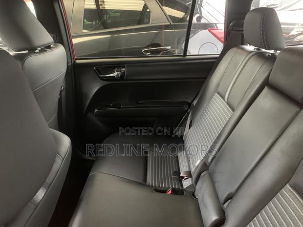 Toyota Corolla Fielder 1.5 Hybrid FWD 2018 Burgundy