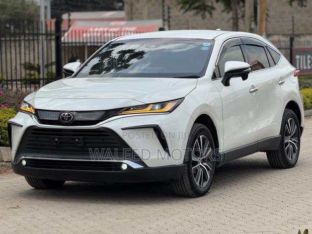 Toyota Harrier 2.0 2020 Pearl