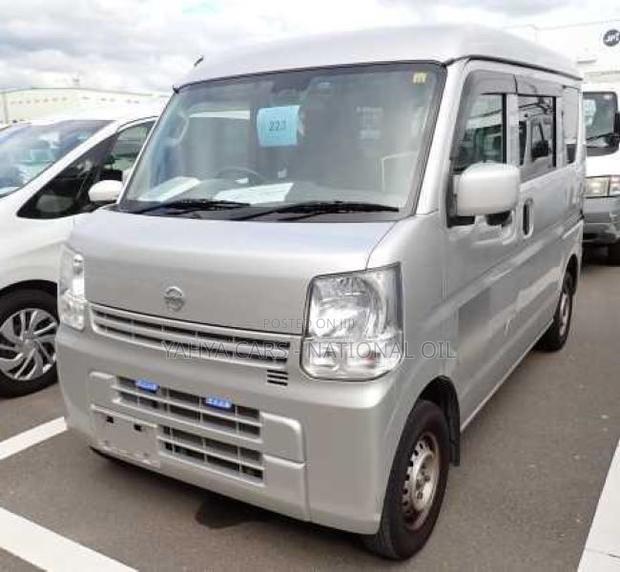 Nissan NV100 Clipper 2018 Silver