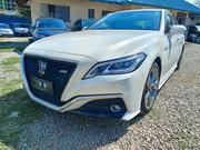 Toyota Crown 2017 White for sale