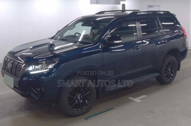 Toyota Land Cruiser Prado 2.8 2020 Blue