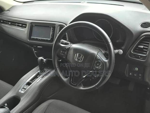 Honda Vezel 1.5 2WD 2018 White