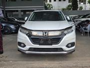 Honda Vezel 1.5 2WD 2018 White for sale