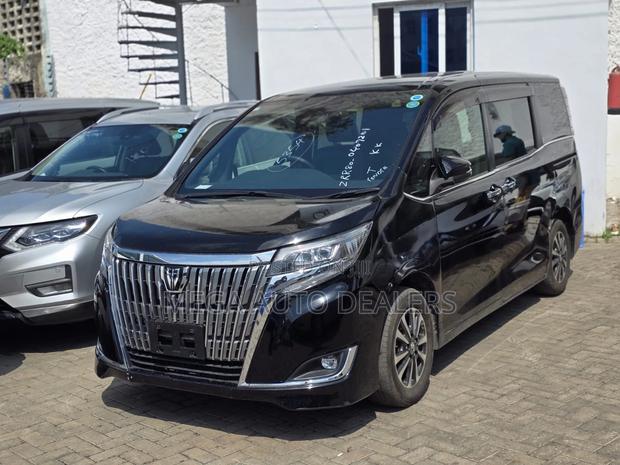 Toyota Esquire 2018 Black