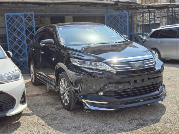 Toyota Harrier 2018 Black