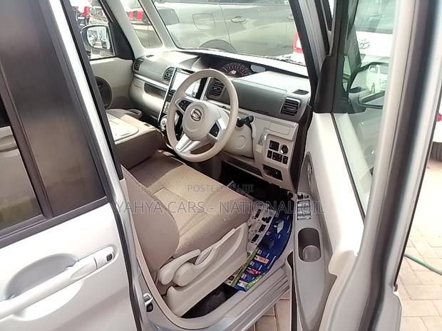 Daihatsu Tanto 2018 Silver