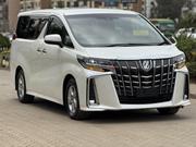 Toyota Alphard 2018 Pearl for sale