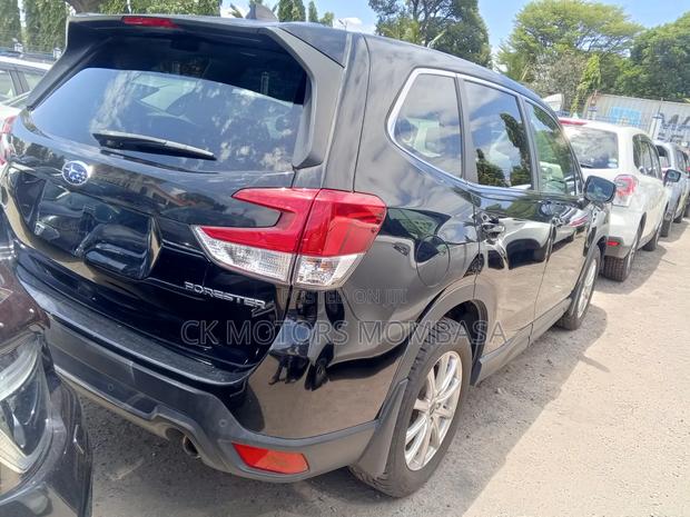 Subaru Forester 2018 Black