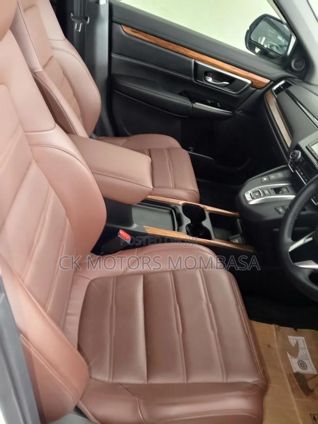Honda CR-V 2019 White