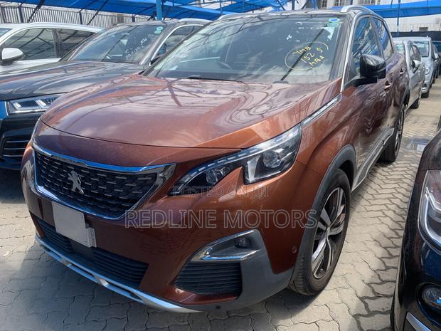 Peugeot 3008 2018 Orange