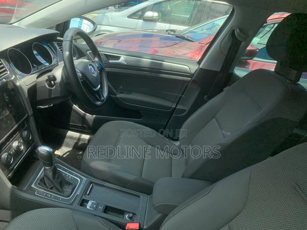 Volkswagen Golf Variant 2018 Black