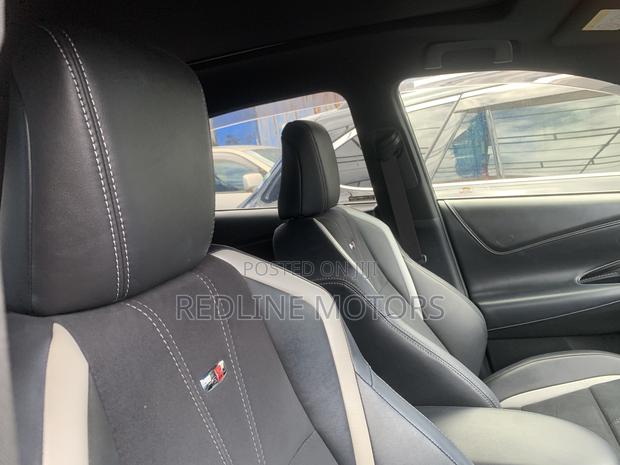 Toyota Harrier 2.0 Turbo 4WD 2018 Burgundy