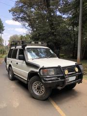Mitsubishi Pajero 2002 White for sale