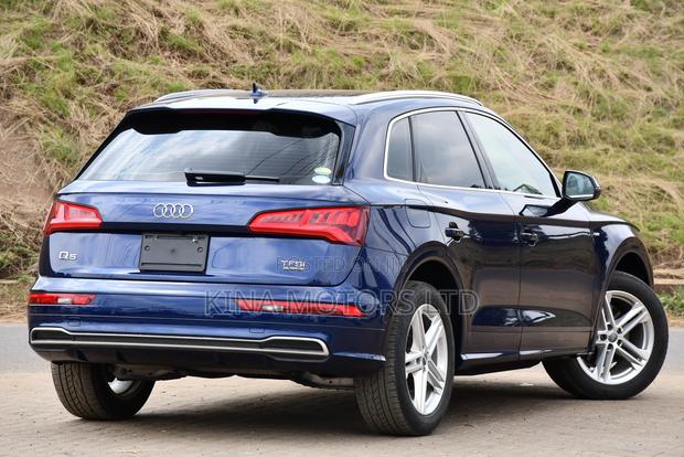 Audi Q5 2018 Blue