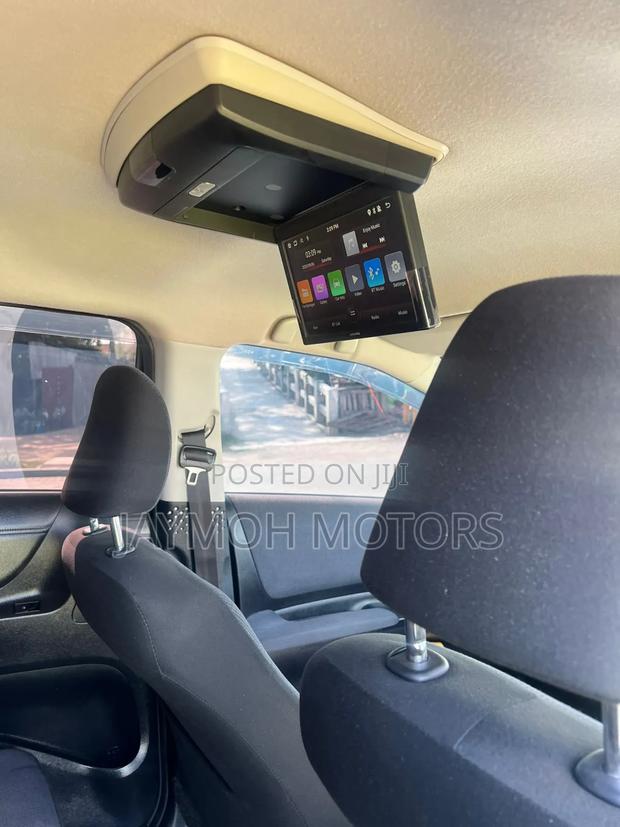 Toyota Sienta 2017 Black