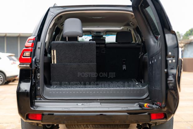 Toyota Land Cruiser Prado 2.7 2018 Black