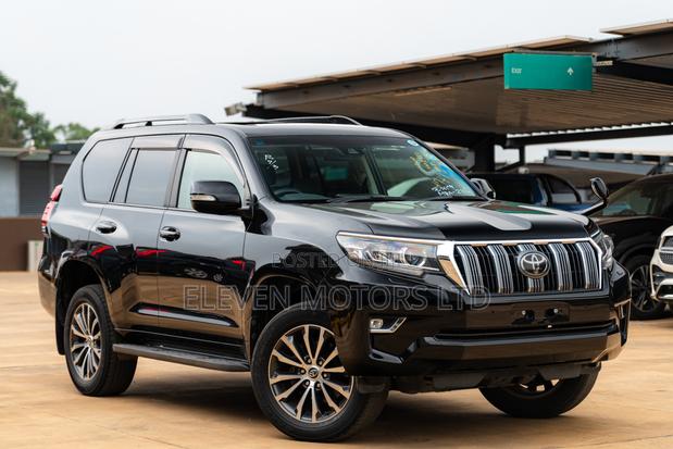Toyota Land Cruiser Prado 2.7 2018 Black