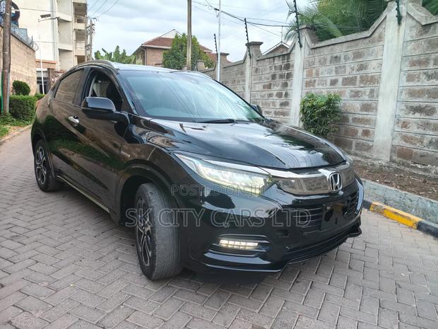 Honda Vezel 1.5 Hybrid 2WD 2018 Matt Black