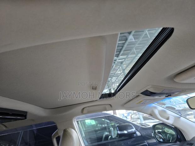 Toyota Land Cruiser Prado 2019 Beige