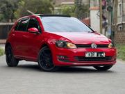 Volkswagen Golf 2017 Red for sale