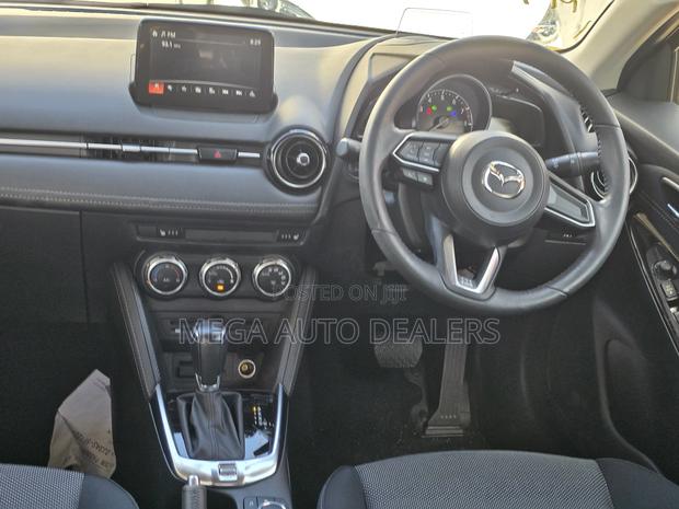 Mazda Demio 2018 Red