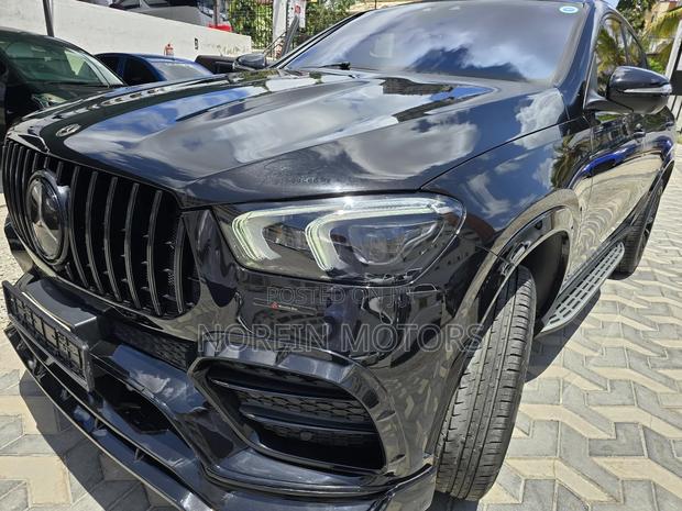 Mercedes-Benz GLE-Class 2021 Black