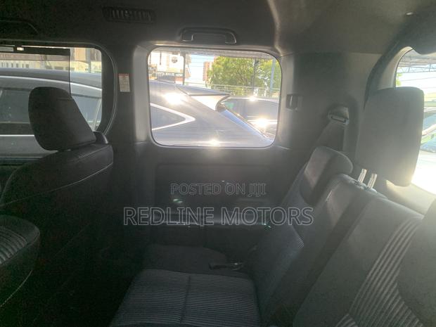Toyota Noah 1.8 FWD Hybrid (7 seater) 2018 Pearl