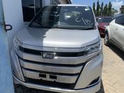 Toyota Noah 2.0 FWD (8 Seater) 2018 Silver for sale