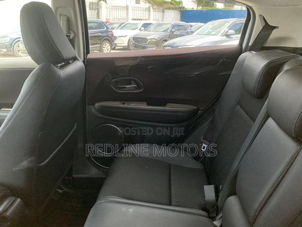 Honda Vezel 1.5 Hybrid 2WD 2018 White