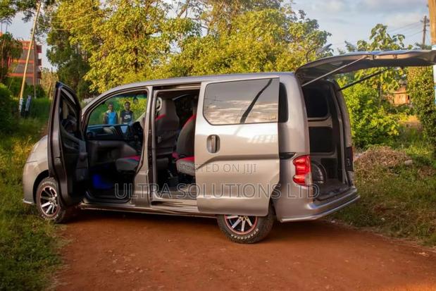 Nissan NV200 2016 Gray
