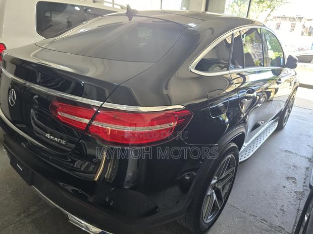 Mercedes-Benz GLE-Class 2018 Black