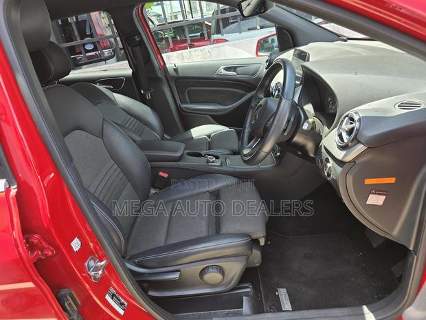 Mercedes-Benz A-Class 2018 Red
