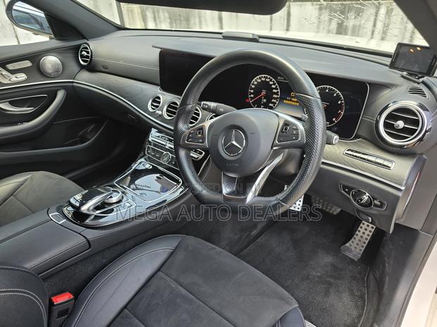 Mercedes-Benz E200 2018 White