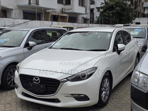 Mazda Axela 2018 White