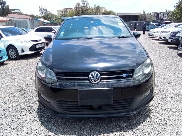 Volkswagen Polo 2015 Black
