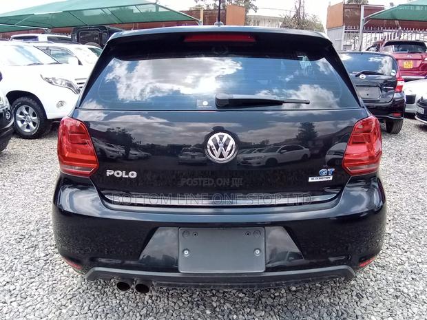 Volkswagen Polo 2015 Black