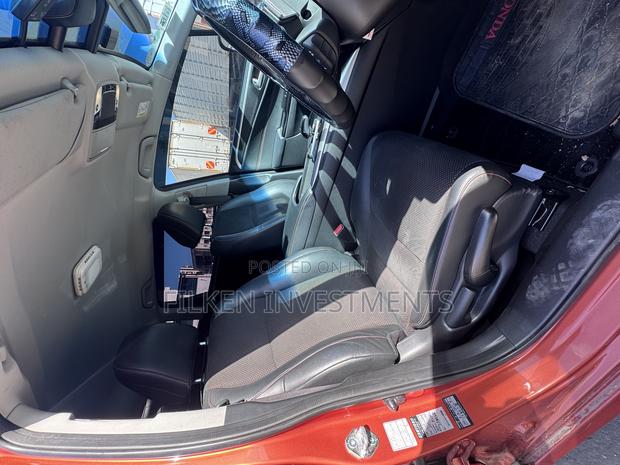 Honda Jade 1.8 Petrol 2018 Orange
